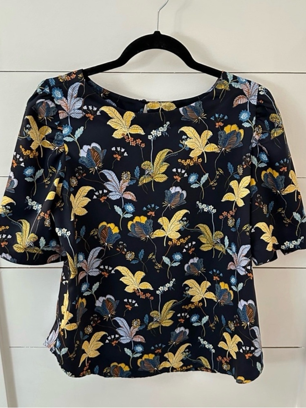 Loft M floral 1/2 sleeve large floral classic workwear polyester blouse - Picture 2 of 12